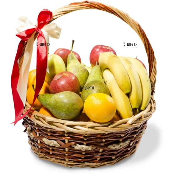 Send a basket with various fruits