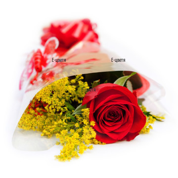 Доставка на романтична червена роза с куриер