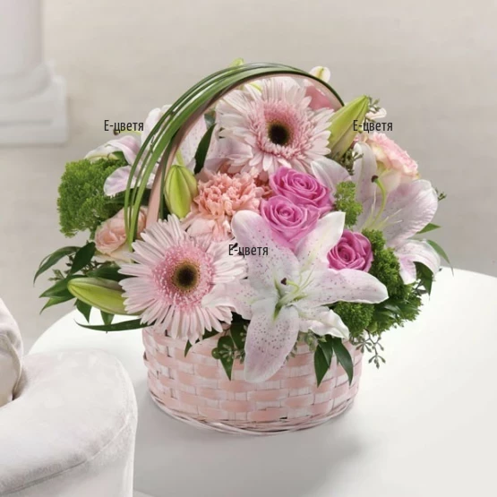 Send a basket with flowers - Aurora