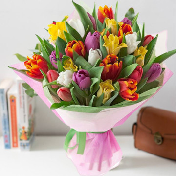 Send flowers - delivery of beautiful spring tulip bouque