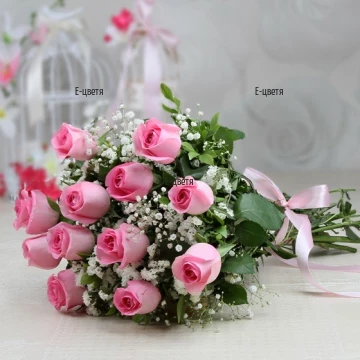 Доставка на букет от 15 розови рози с куриер