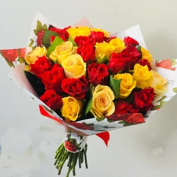 Send a bouquet of 31 roses to Bulgaria