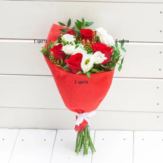 Доставка на романтичен букет от рози и еустома