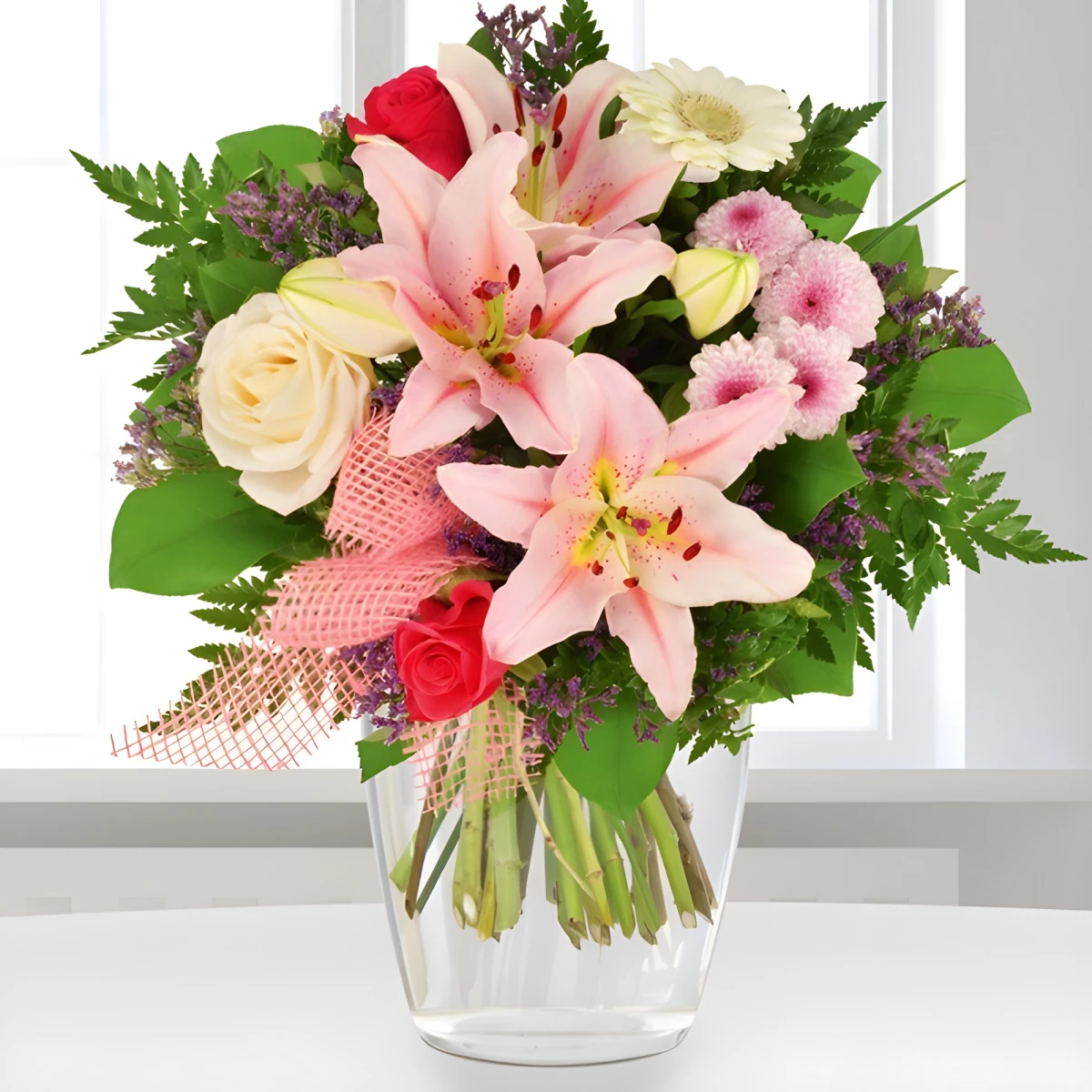 Send a bouquet of pink flowers by courier