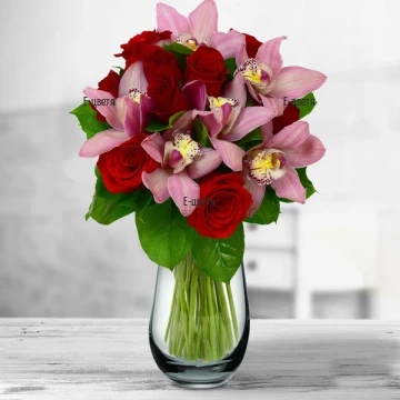 Romantic bouquet of orchids and roses