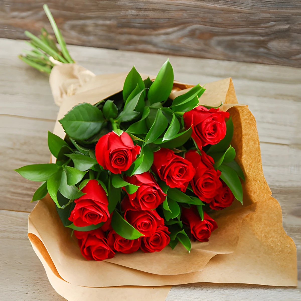 Flower delivery - a classic bouquet of red roses
