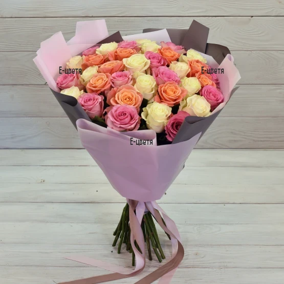 Send to Varna Bulgaria a bouquet of 35 roses