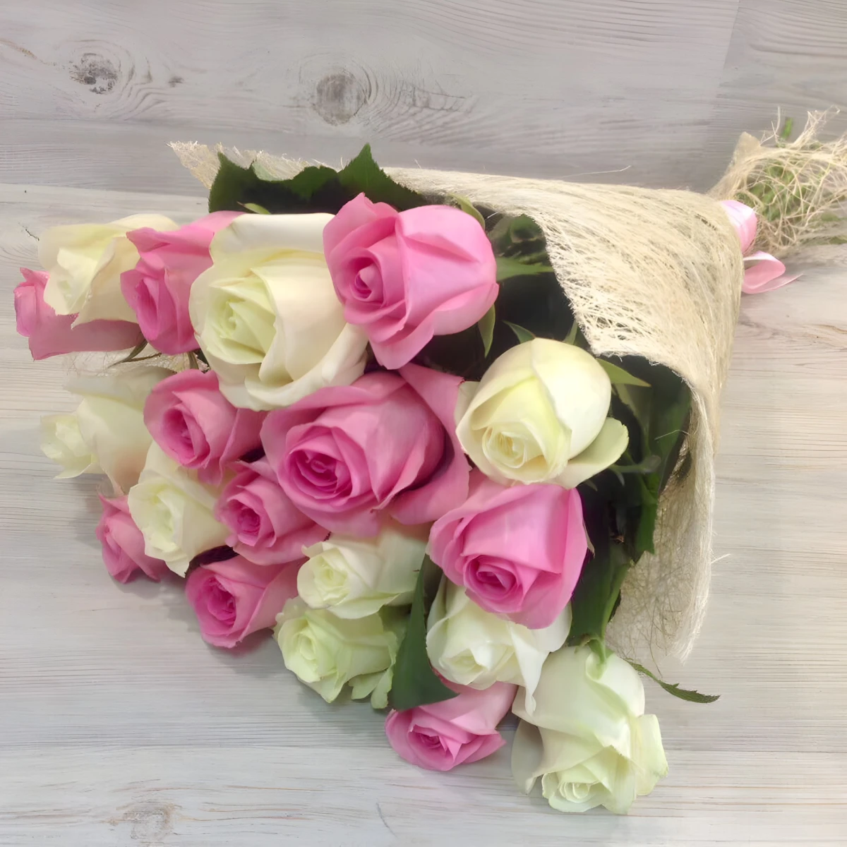 A bouquet of tender roses Unity