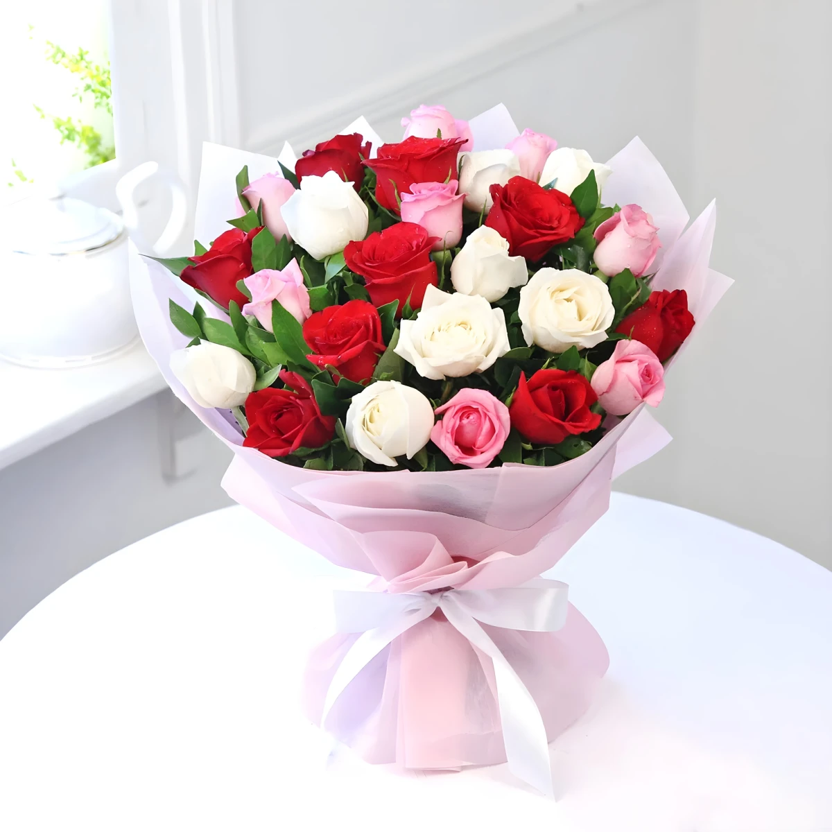 Order and delivery of a bouquet of 31 roses in Burgas