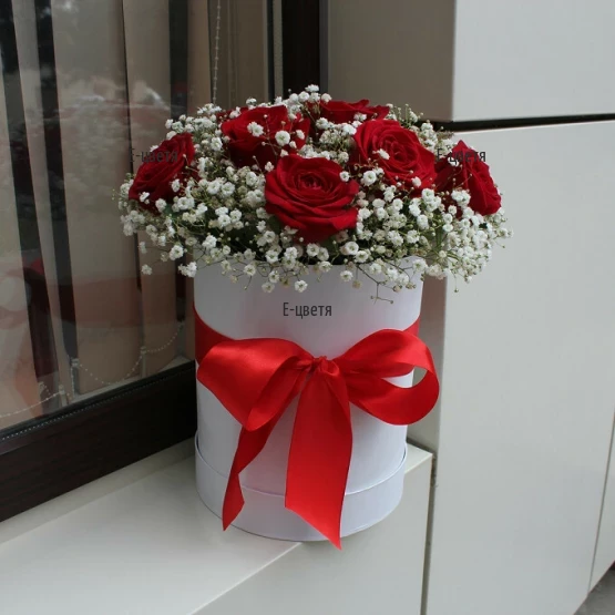Delivery of roses in a box to Bulgaria
