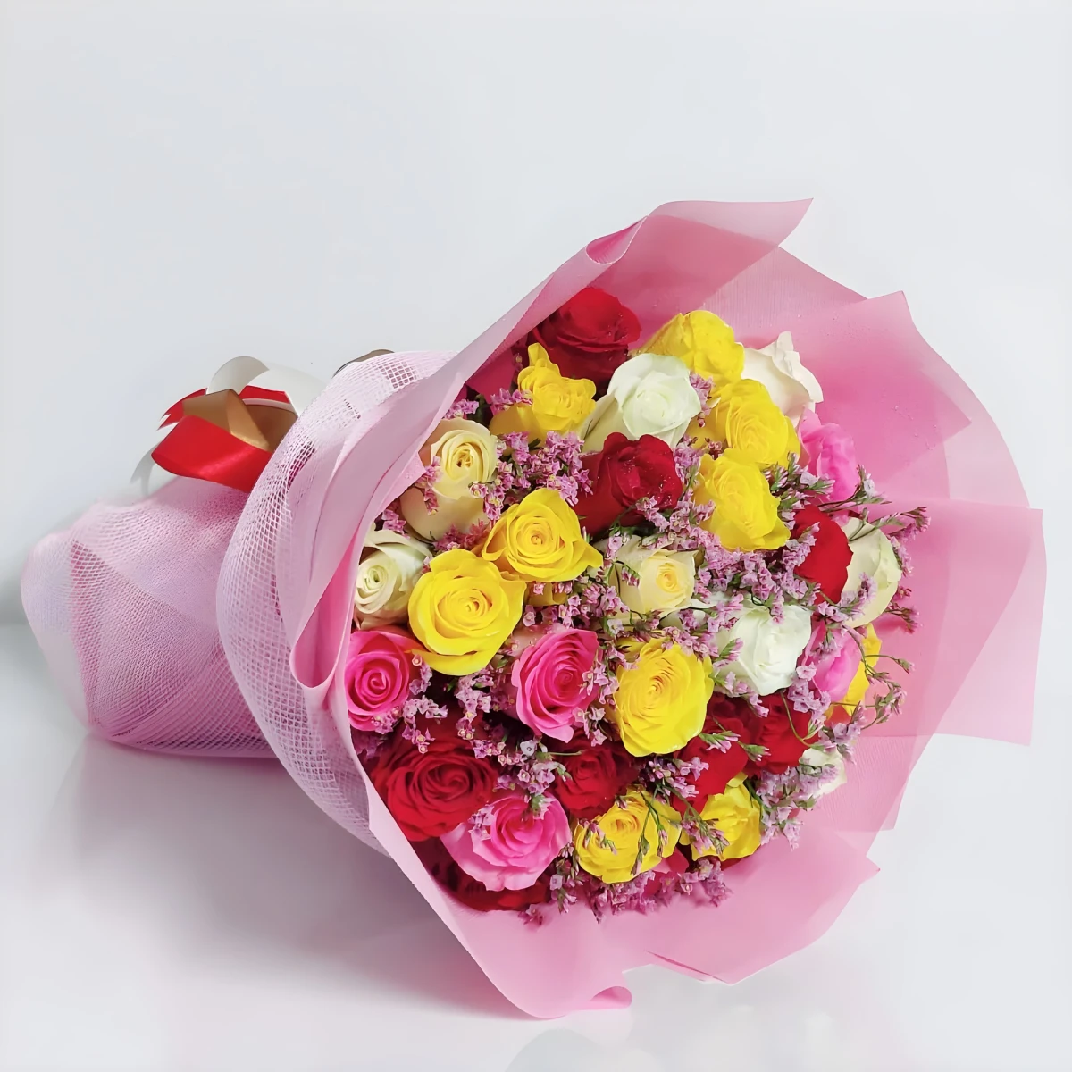 Send to Bulgaria a bouquet of 31 roses