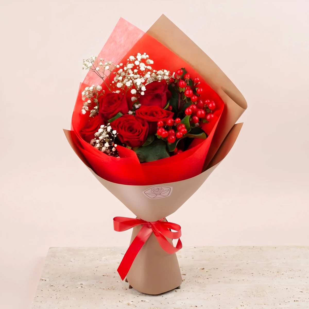 Ordering a bouquet of 5 red roses in Sofia