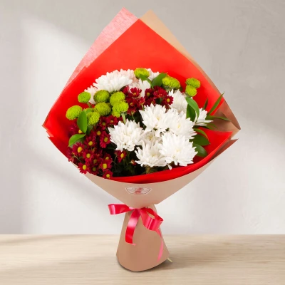 Send to Bulgaria a bouquet of colorful chrysanthemums