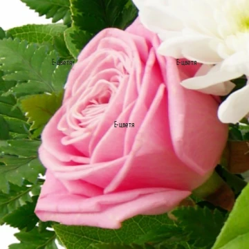Flower delivery to Bulgaria a bouquet of flowers in pink and white