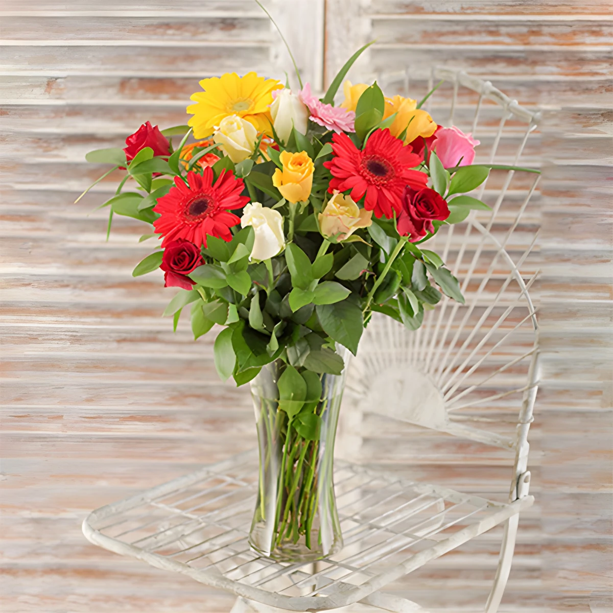 A bouquet of gerberas and roses - Osvaldo